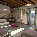 Spacieux Avec Piscine Privee Et Jardin, Ideal Pour Familles Avec Animaux - Fr-1-653-67