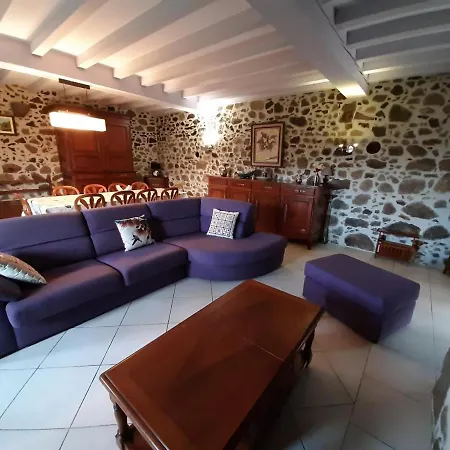 Nyaraló Spacieux Avec Piscine Privee Et Jardin, Ideal Pour Familles Avec Animaux - Fr-1-653-67 Esse