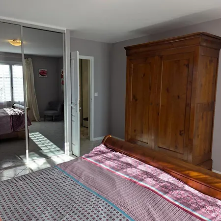Spacieux Avec Piscine Privee Et Jardin, Ideal Pour Familles Avec Animaux - Fr-1-653-67 منزل ريفي *