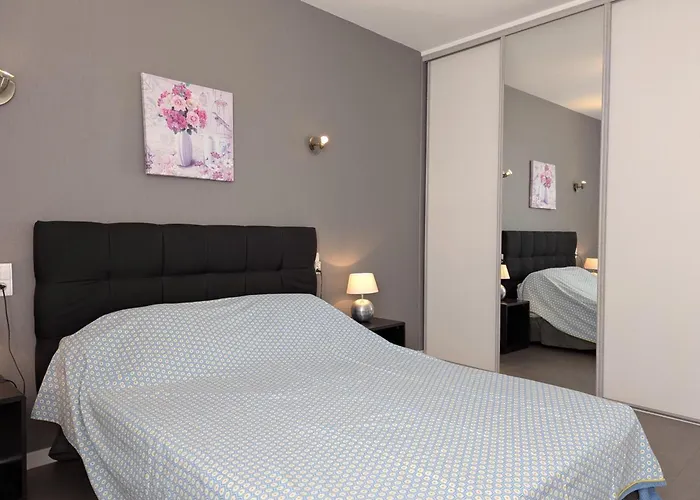 Spacieux Avec Piscine Privée Et Animaux Acceptés En Charente - Fr-1-653-67 Casa vacanze